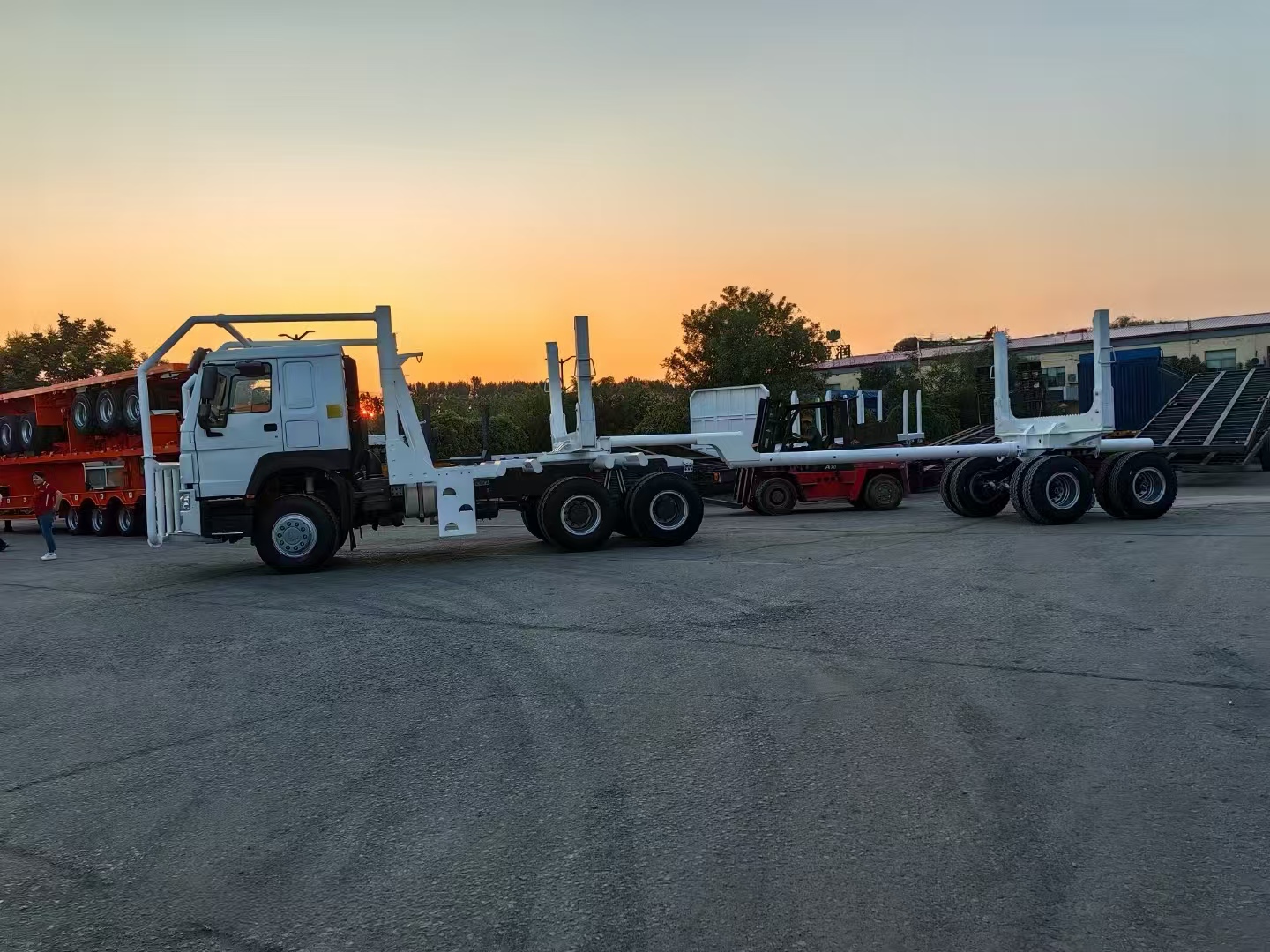 Log Trailer