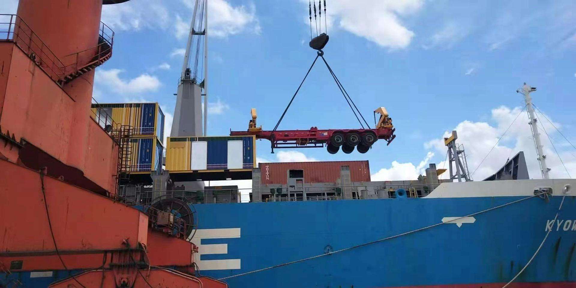 Side Loader Trailer